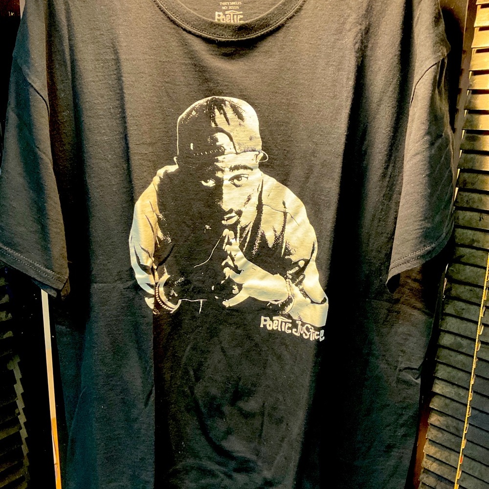 Poetic Justice Tupac XL short sleeve shirt